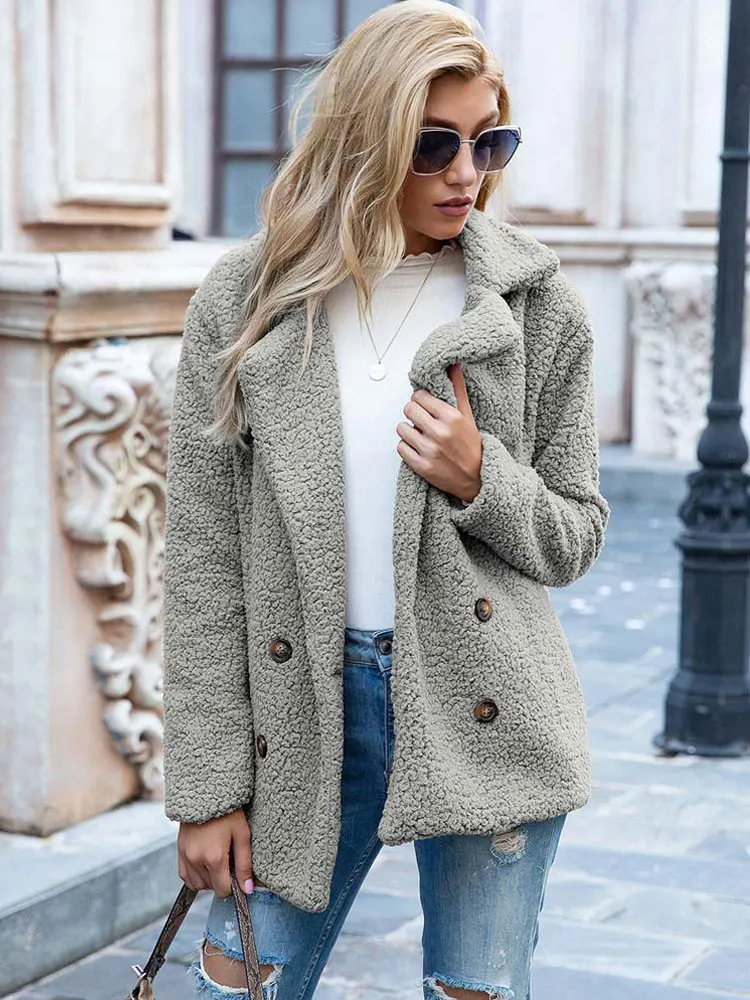 Viviana | Chic and versatile winter garment