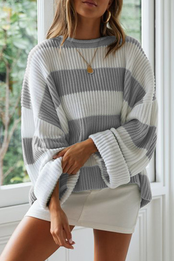 Josefina| Trendy and elegant winter clothing item
