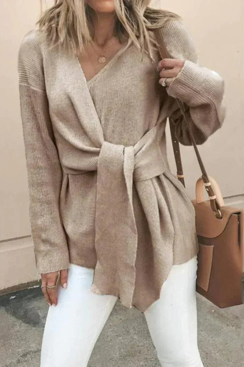 Mariola | Tailored and elegant winter blouse