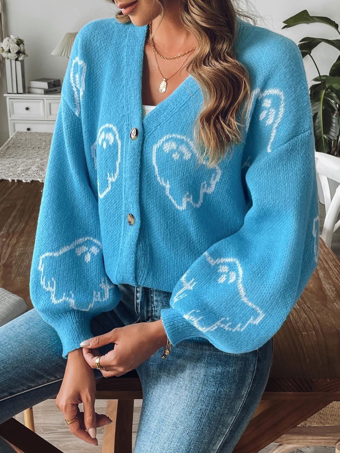 Patricia | Cardigan with a V-neck and dropped shoulders