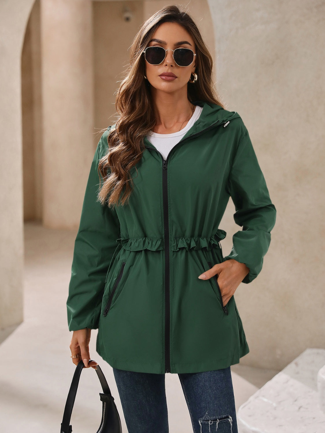 Paulina | Waterproof, long-sleeved outdoor windbreaker with hood