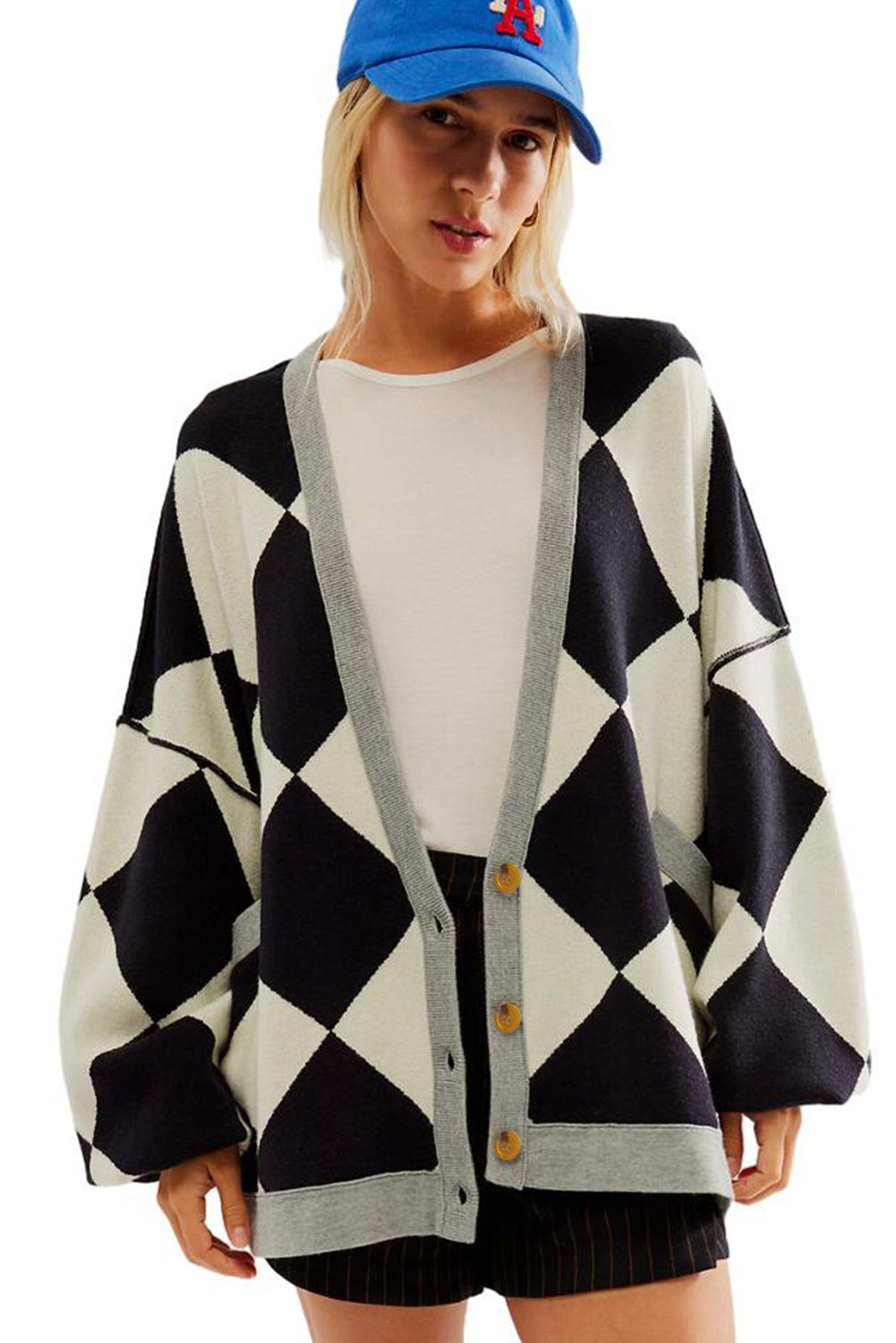 Esther | Casual and fashionable winter cardigan