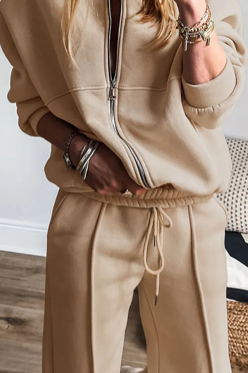 Marta | Long-sleeved top and zip-up trousers set