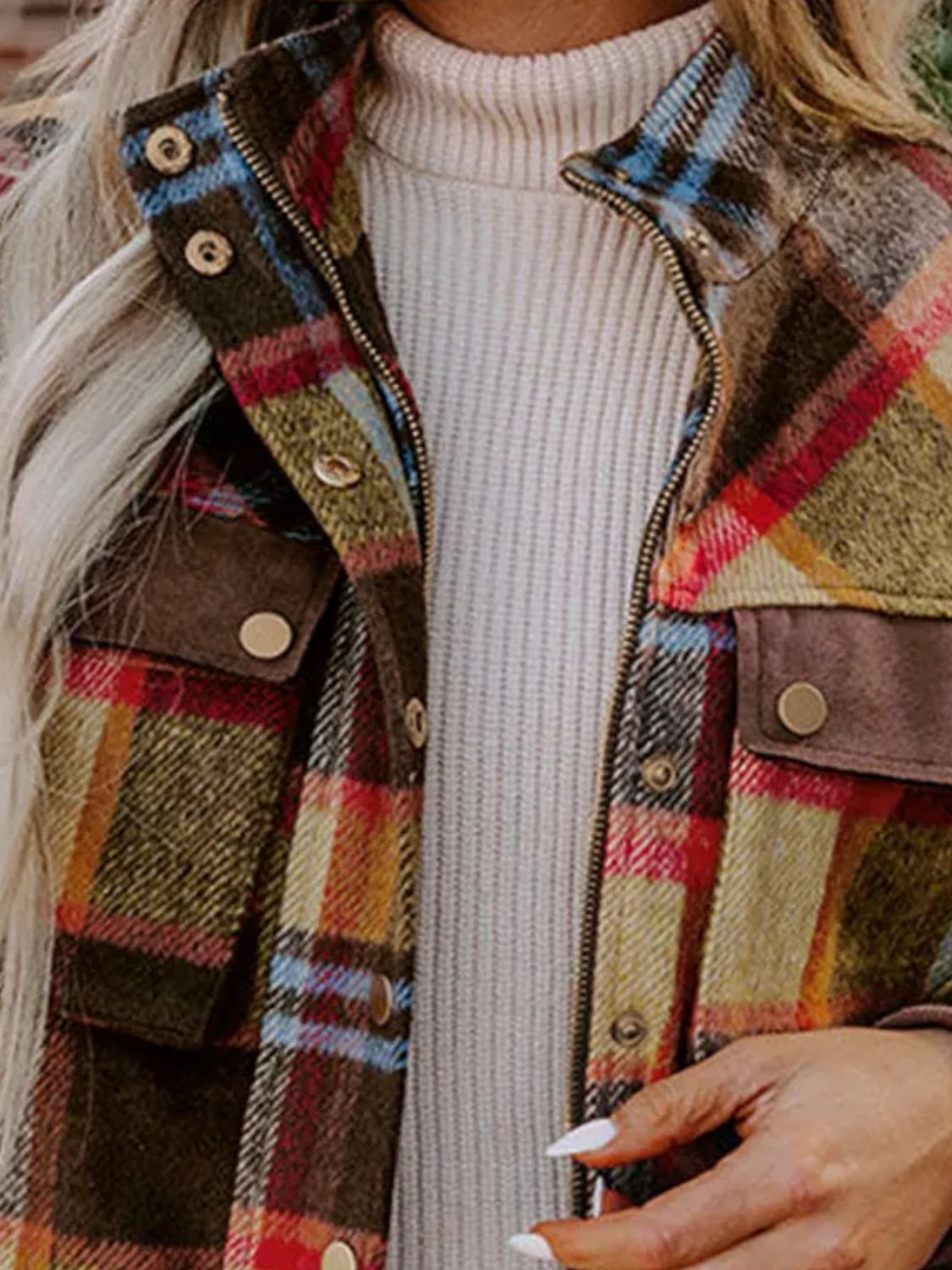 Heidi | Checked long sleeve jacket with pockets