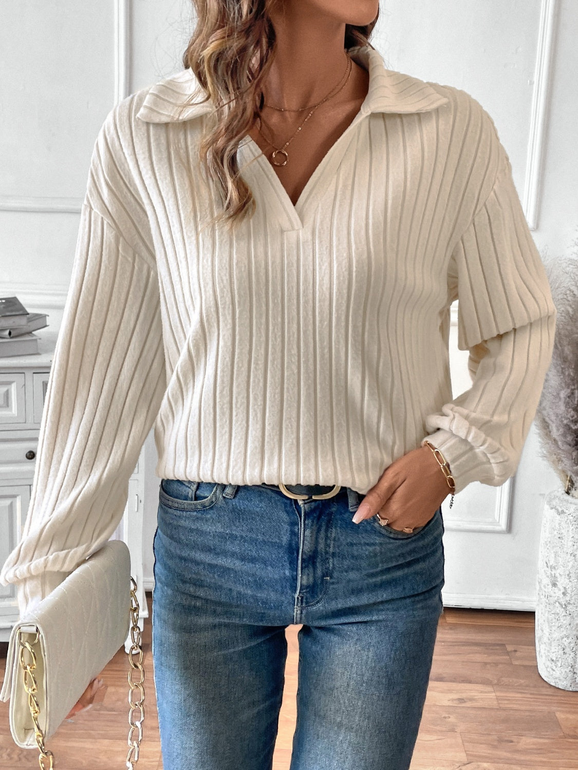 Charlotte | Ribbed long sleeve t-shirt with Johnny collar