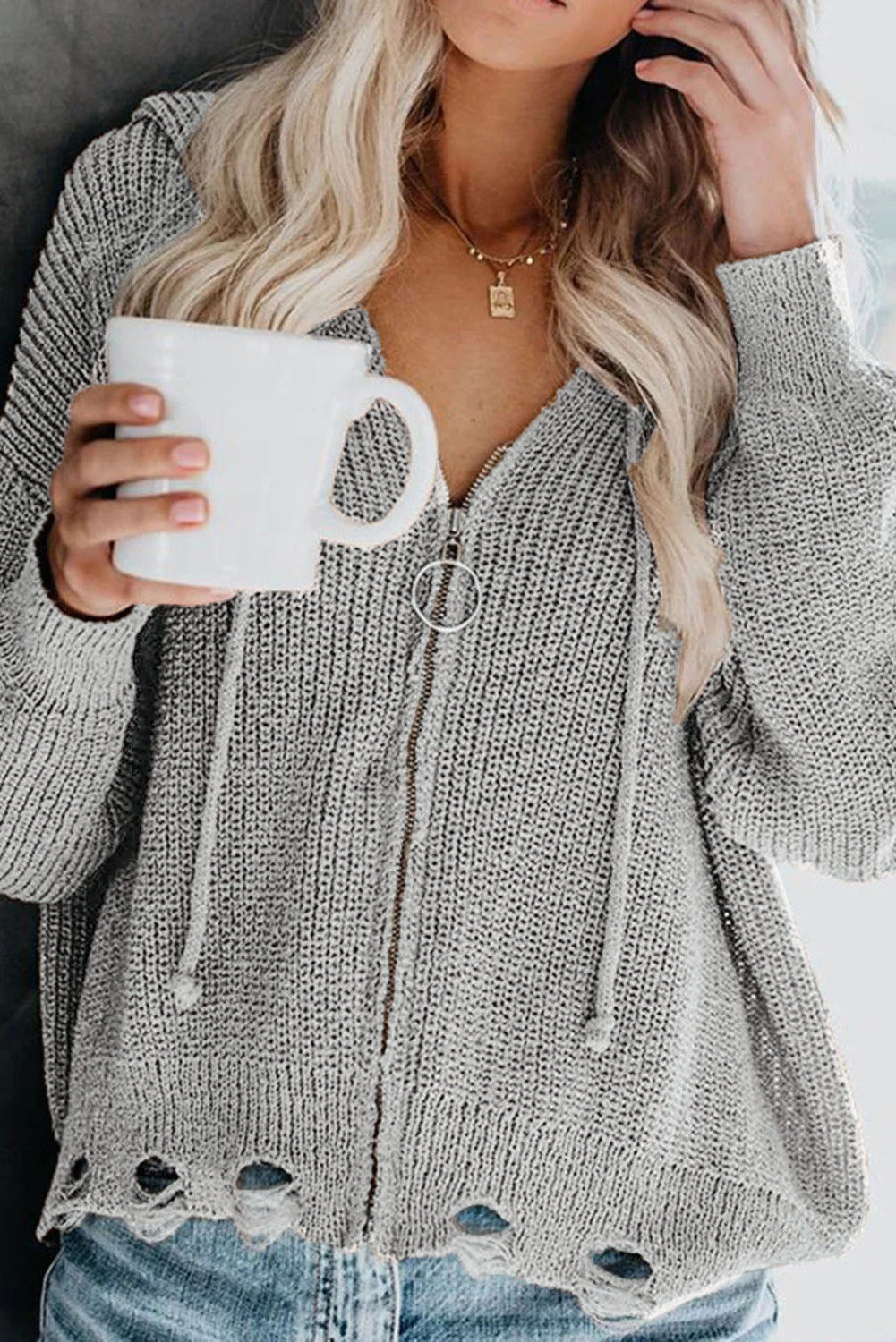Amanda | Modern and fashionable winter sweater