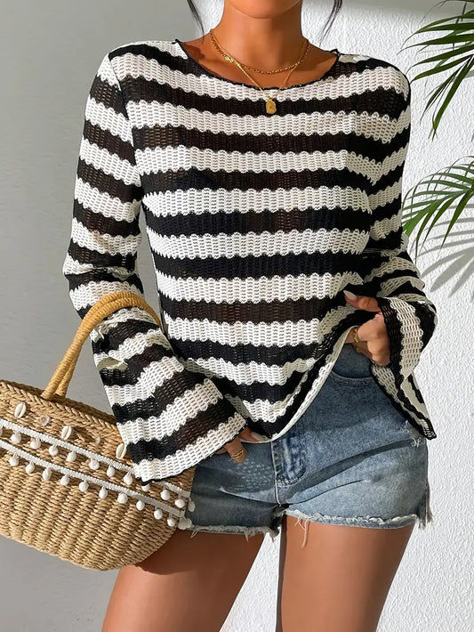 Yoselin | Knitted top with bell sleeves