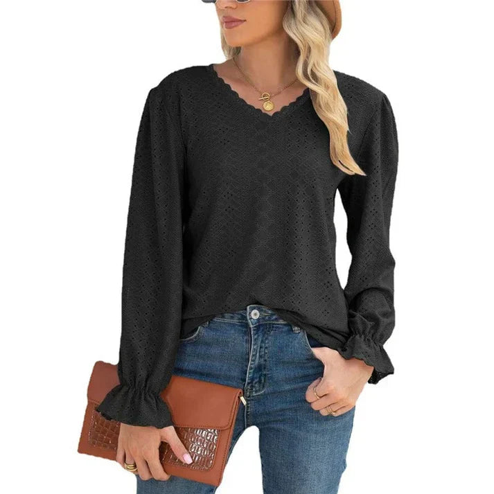 Pilar | Effortless and chic winter blouse
