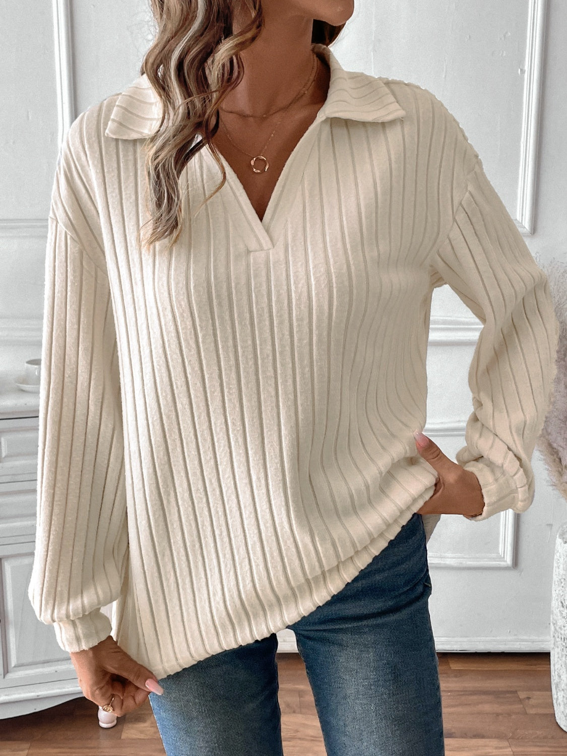 Charlotte | Ribbed long sleeve t-shirt with Johnny collar