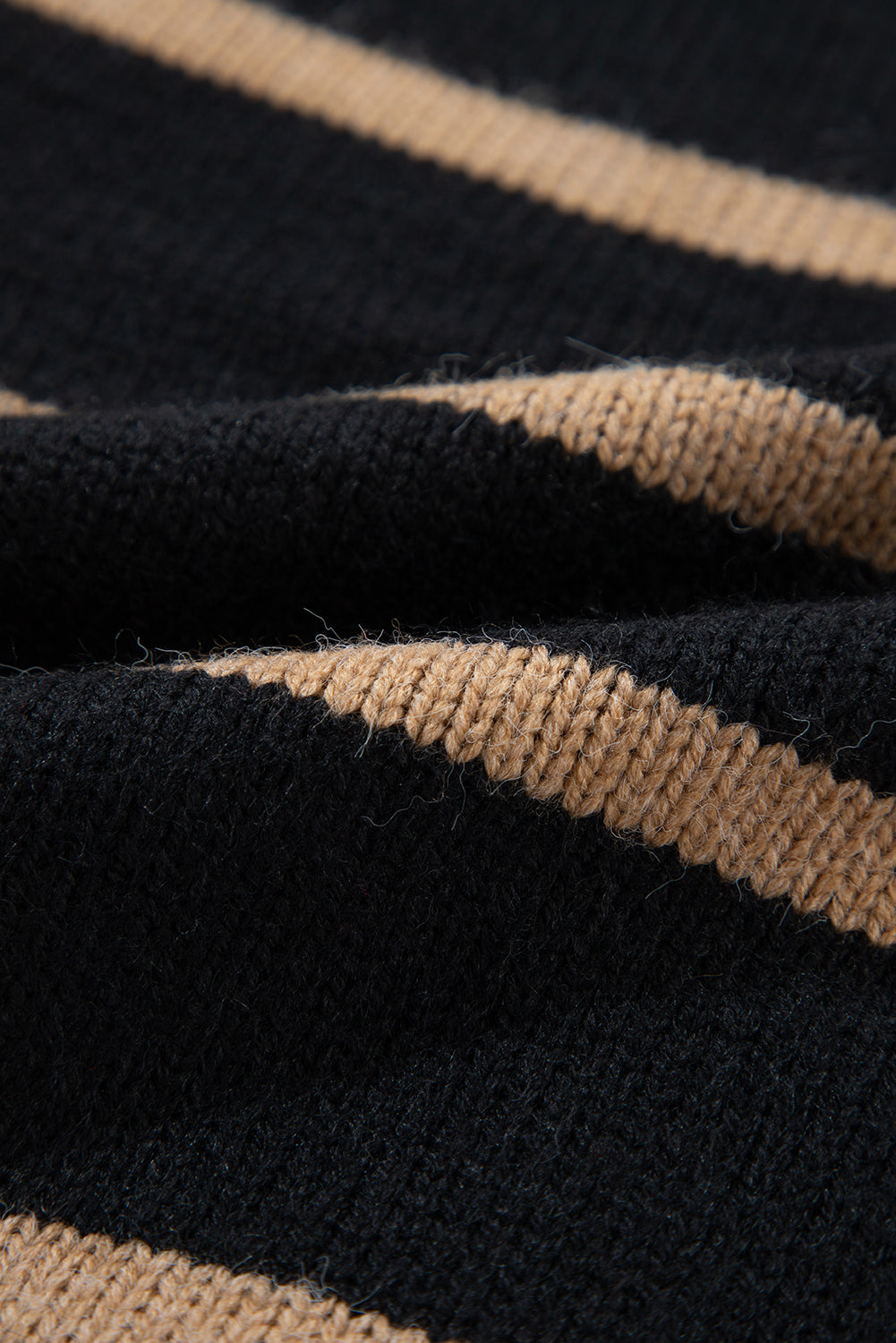 Ornella | Classic and stylish winter cardigan
