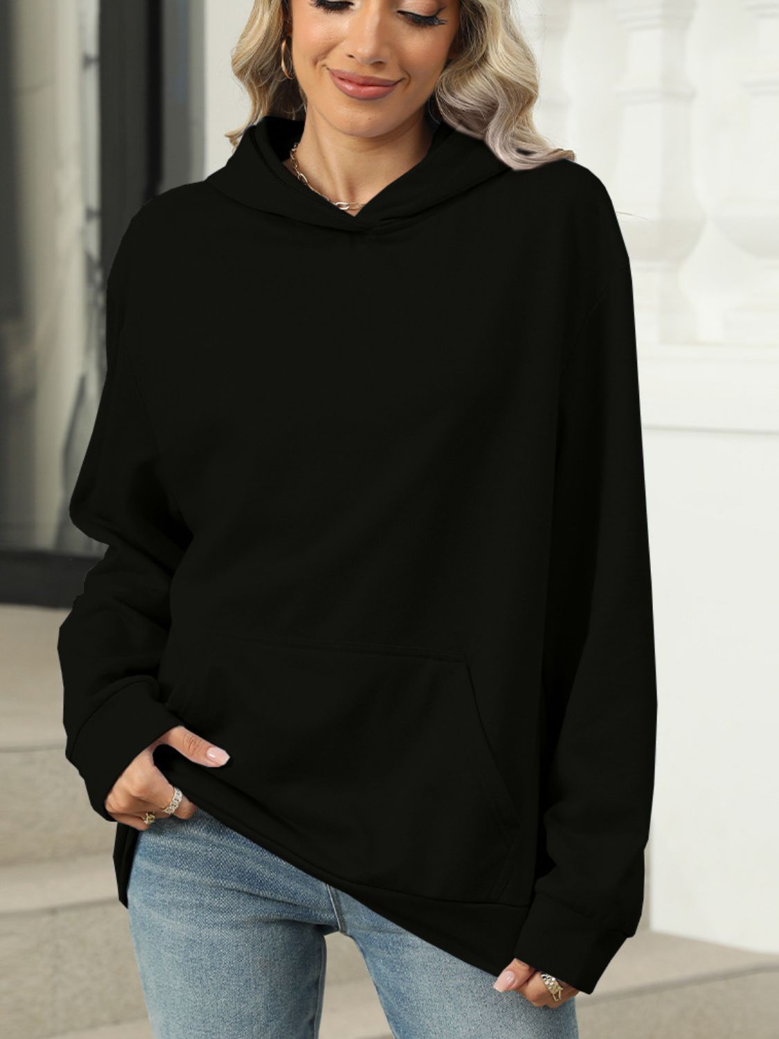 Dagmar | Hoodie with pockets and long sleeves