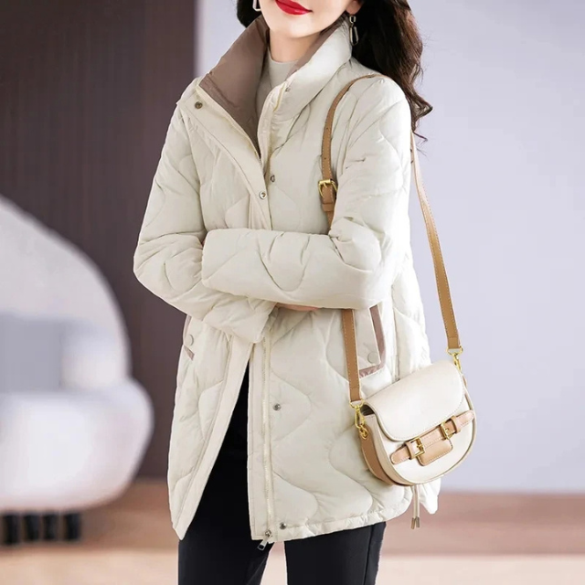 Yara | Elegant and versatile winter garment