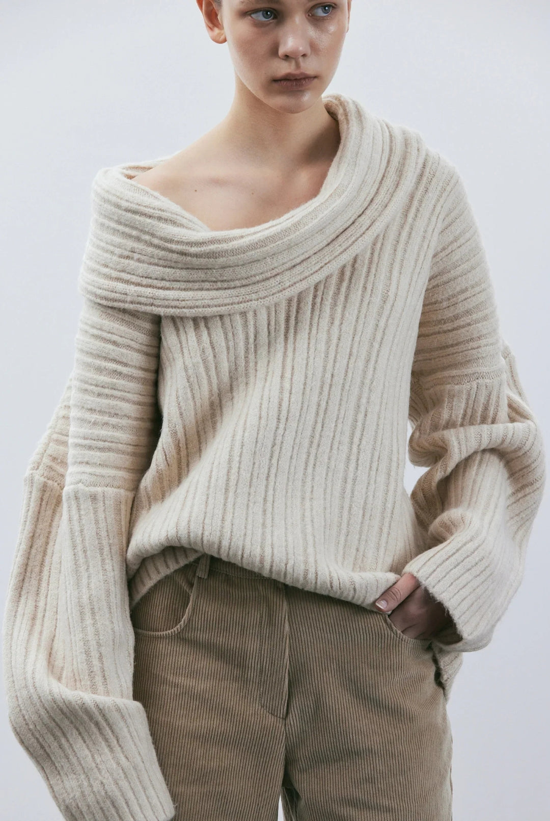 Xiomara® | Pull oversize for women with rouleau haut Tricoté