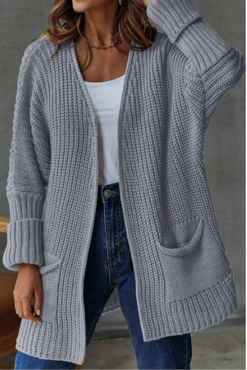 Francisca | Modern and versatile winter cardigan