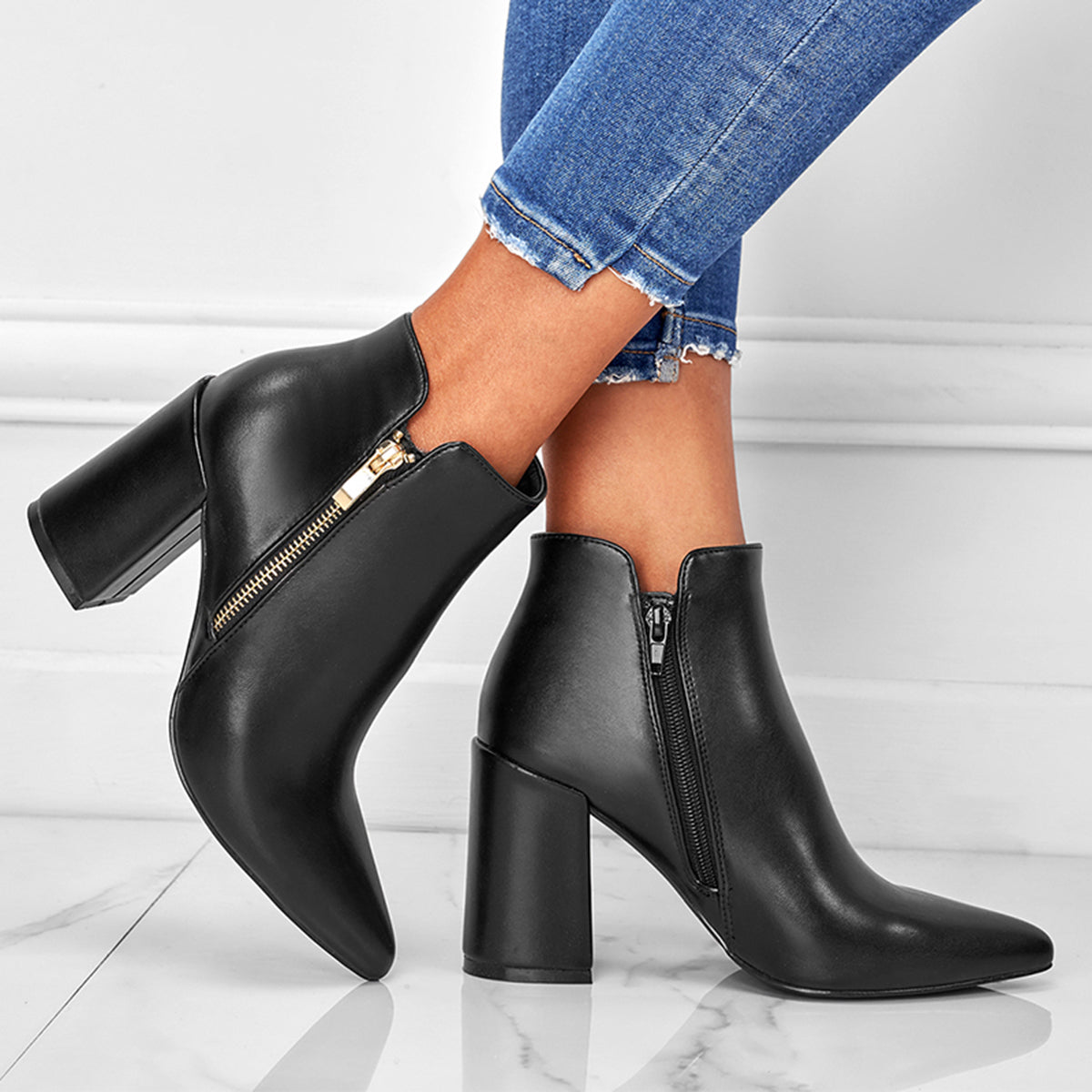 Maria | Fashionable and supportive orthopedic boots.