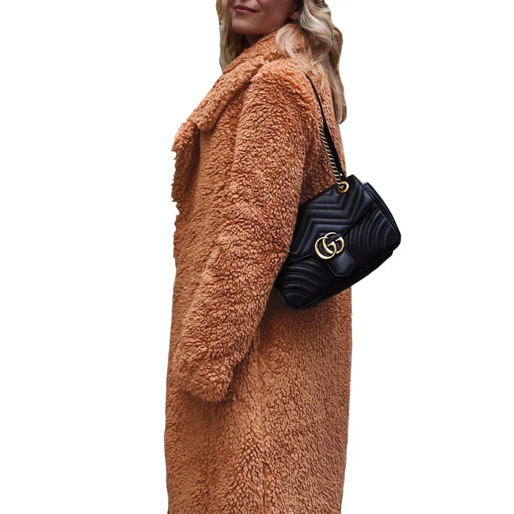 Zenaida | Chic and relaxed winter garment
