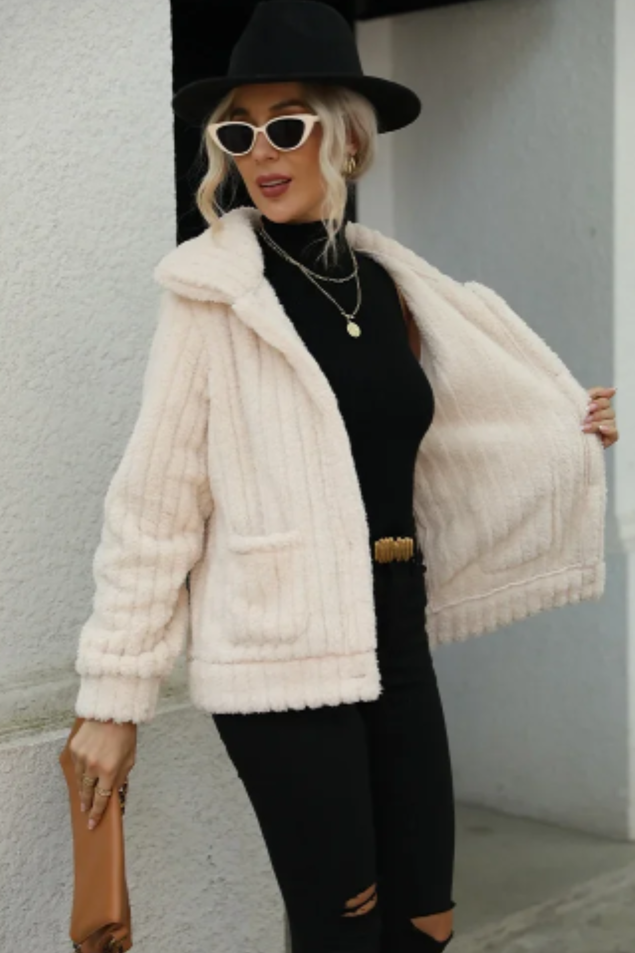 Vittoria | Chic and relaxed winter garment