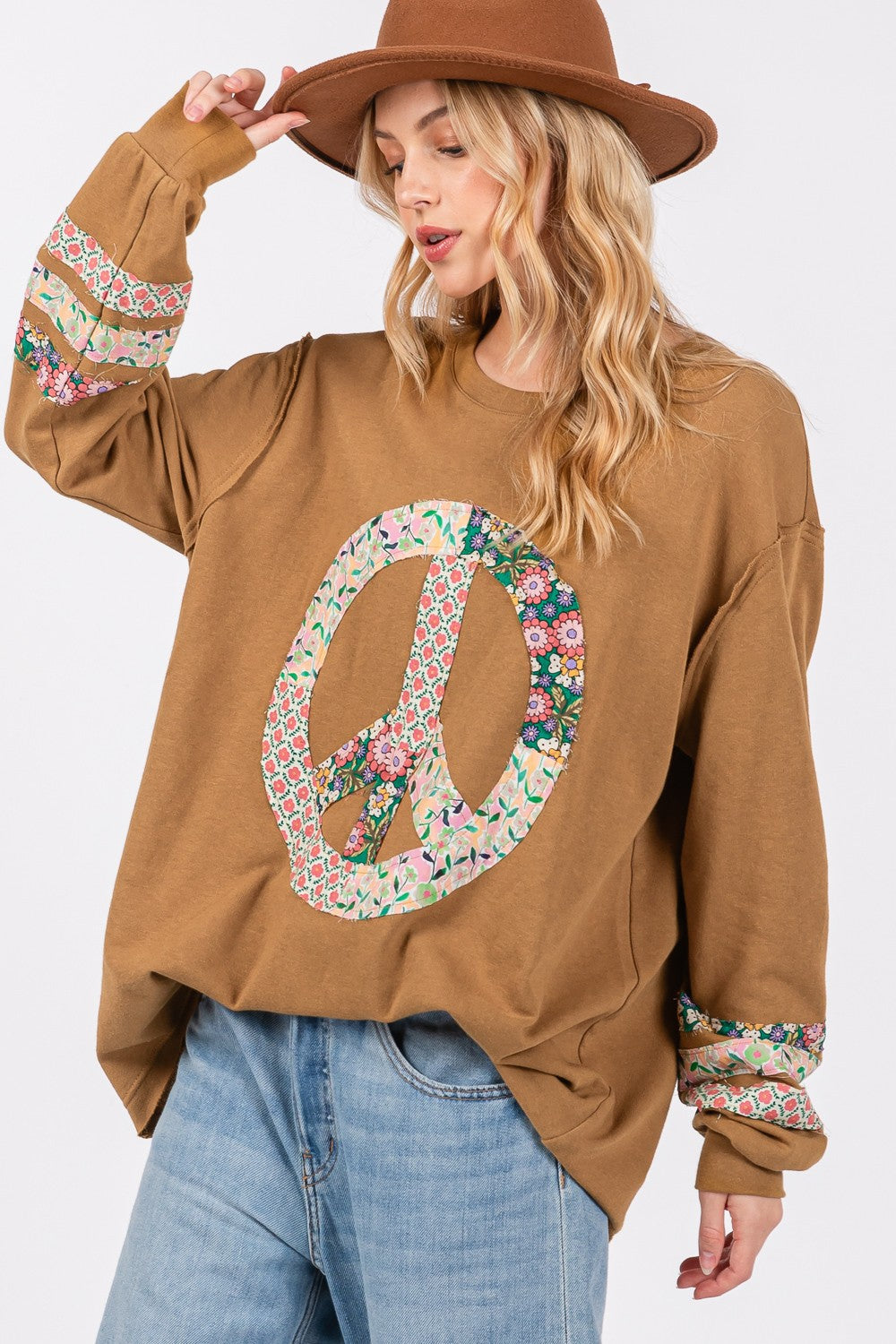 Cristina | SAGE + FIG long-sleeved shirt with peace appliqué patch