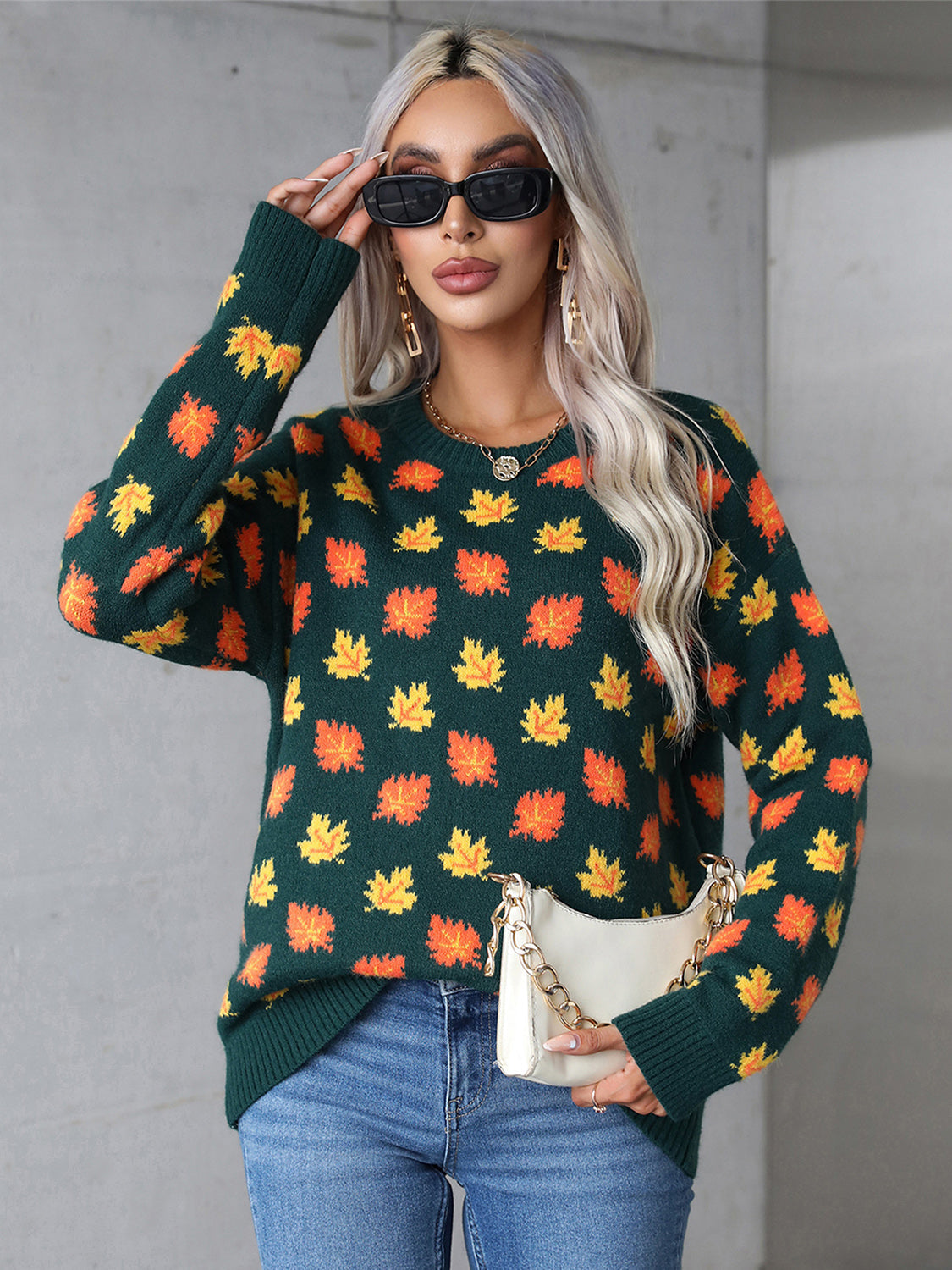 Araceli | Maple leaf long sleeve crew neck sweater