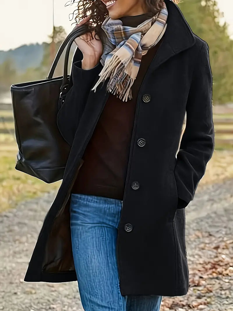 Birte | Knitted double breasted coat