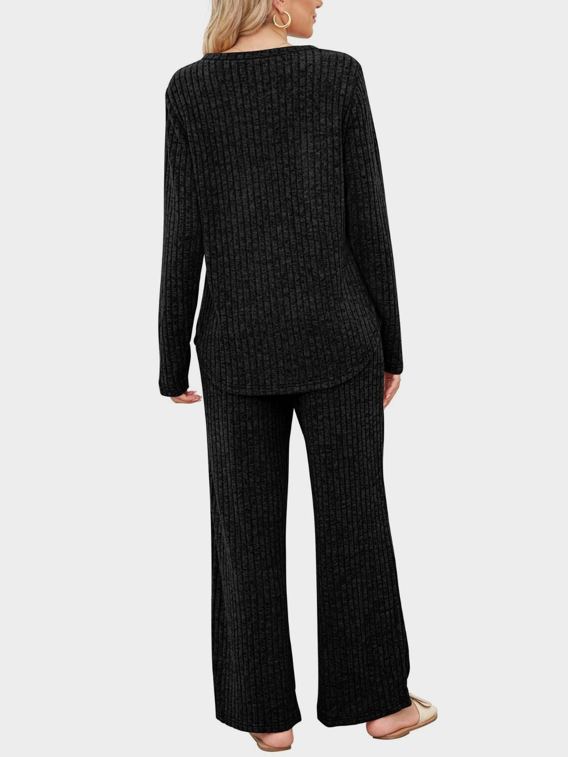 Henriette | Set consisting of a long-sleeved top and crew-neck trousers