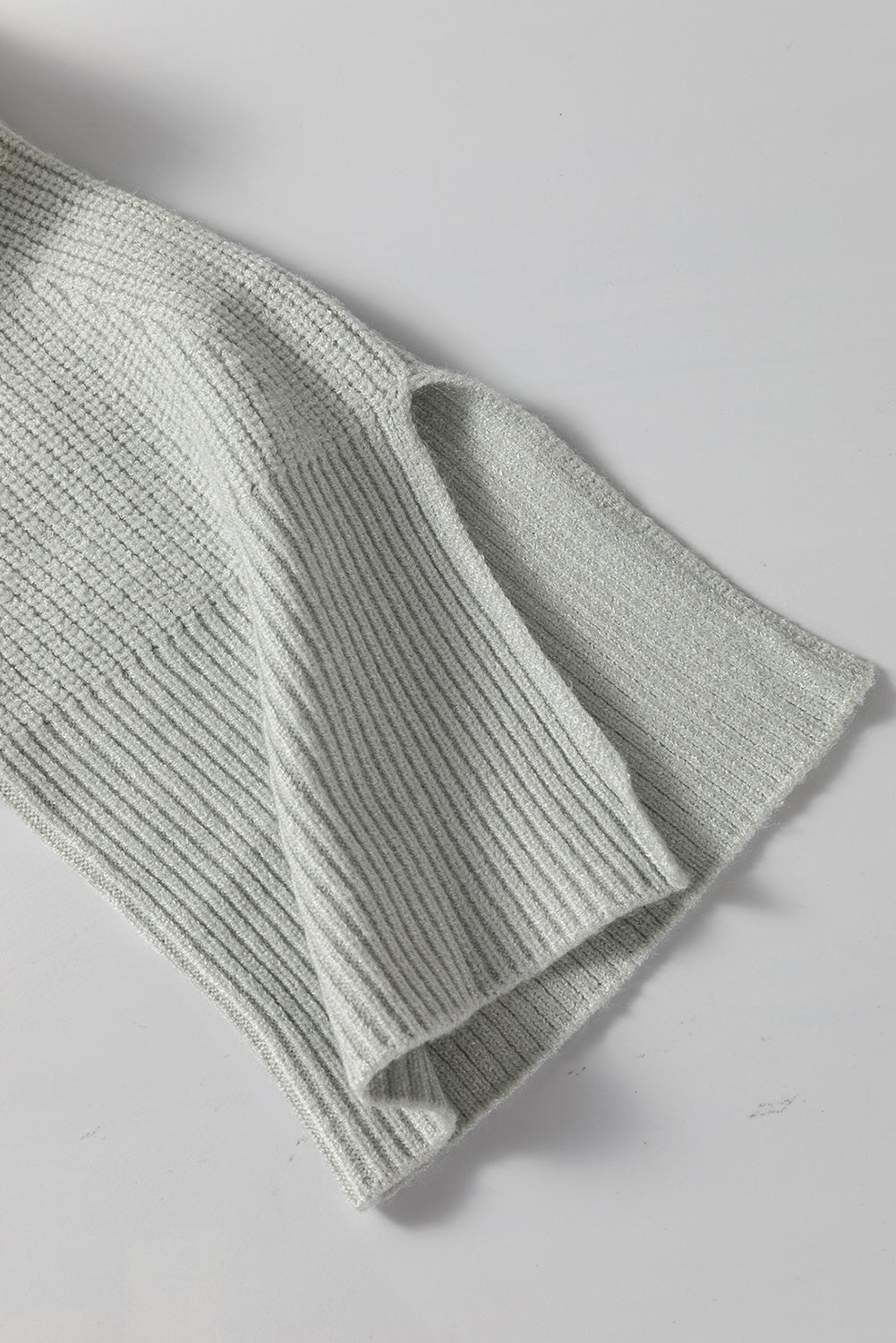 Yadira | Stylish and elegant winter sweater