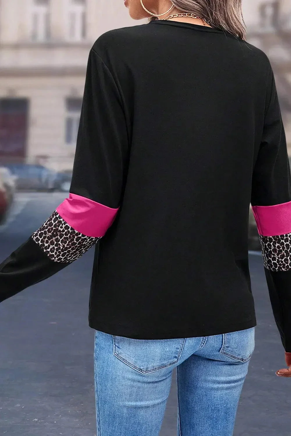 Sabine | Leopard long sleeve blouse with a round neckline