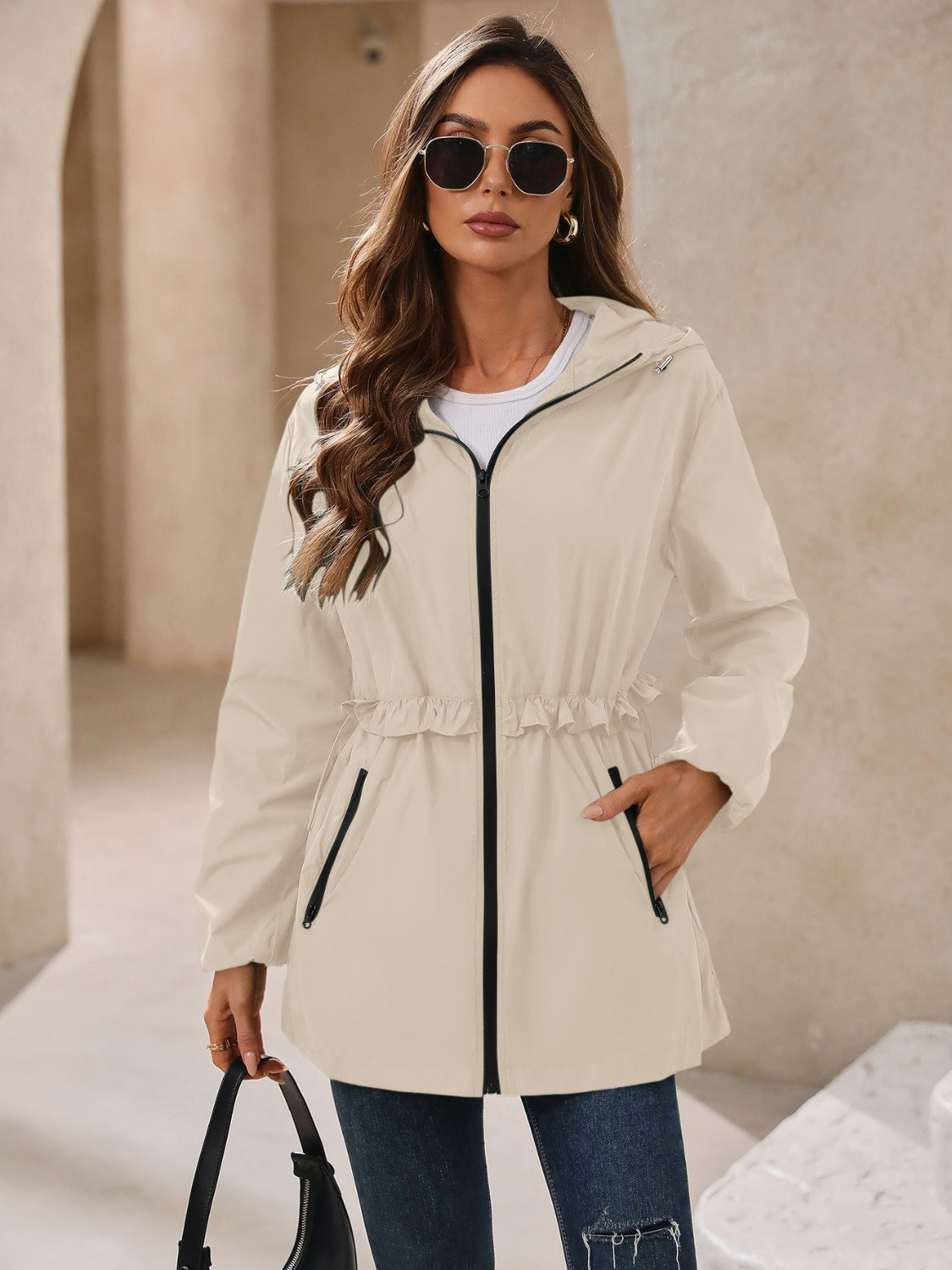 Paulina | Waterproof, long-sleeved outdoor windbreaker with hood