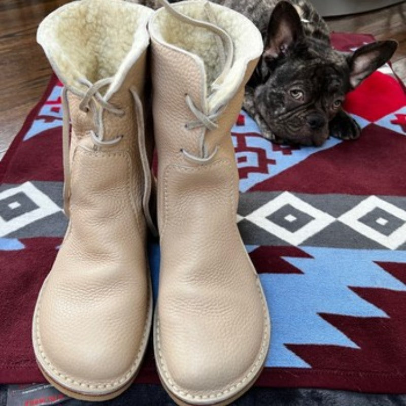 Nayla | Fashionable and supportive orthopedic boots
