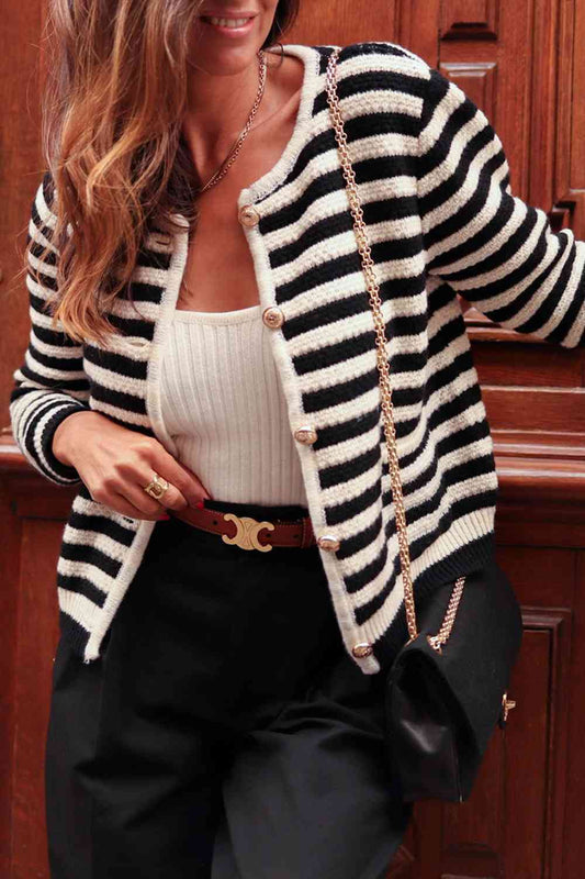 Bianca | Simple and stylish winter cardigan