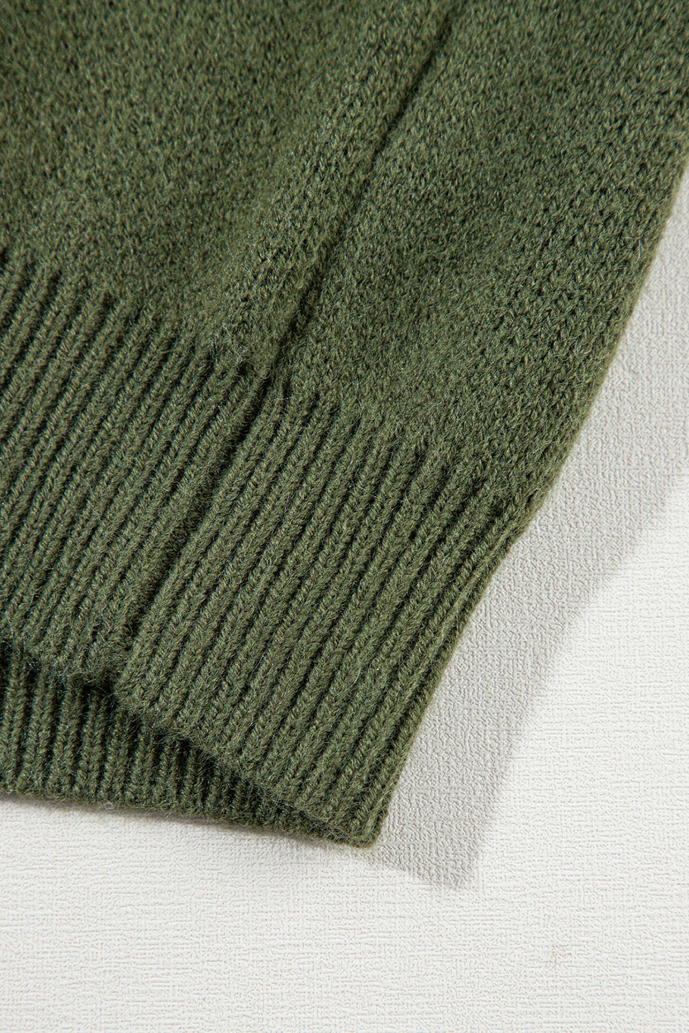 Nicolasa | Fashionable and effortless winter sweater