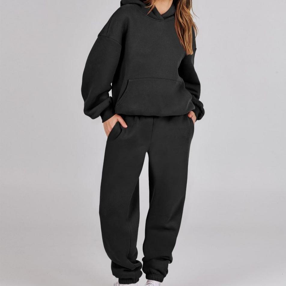 Barbara | Vibrant fall hoodie and sweatpants set for women