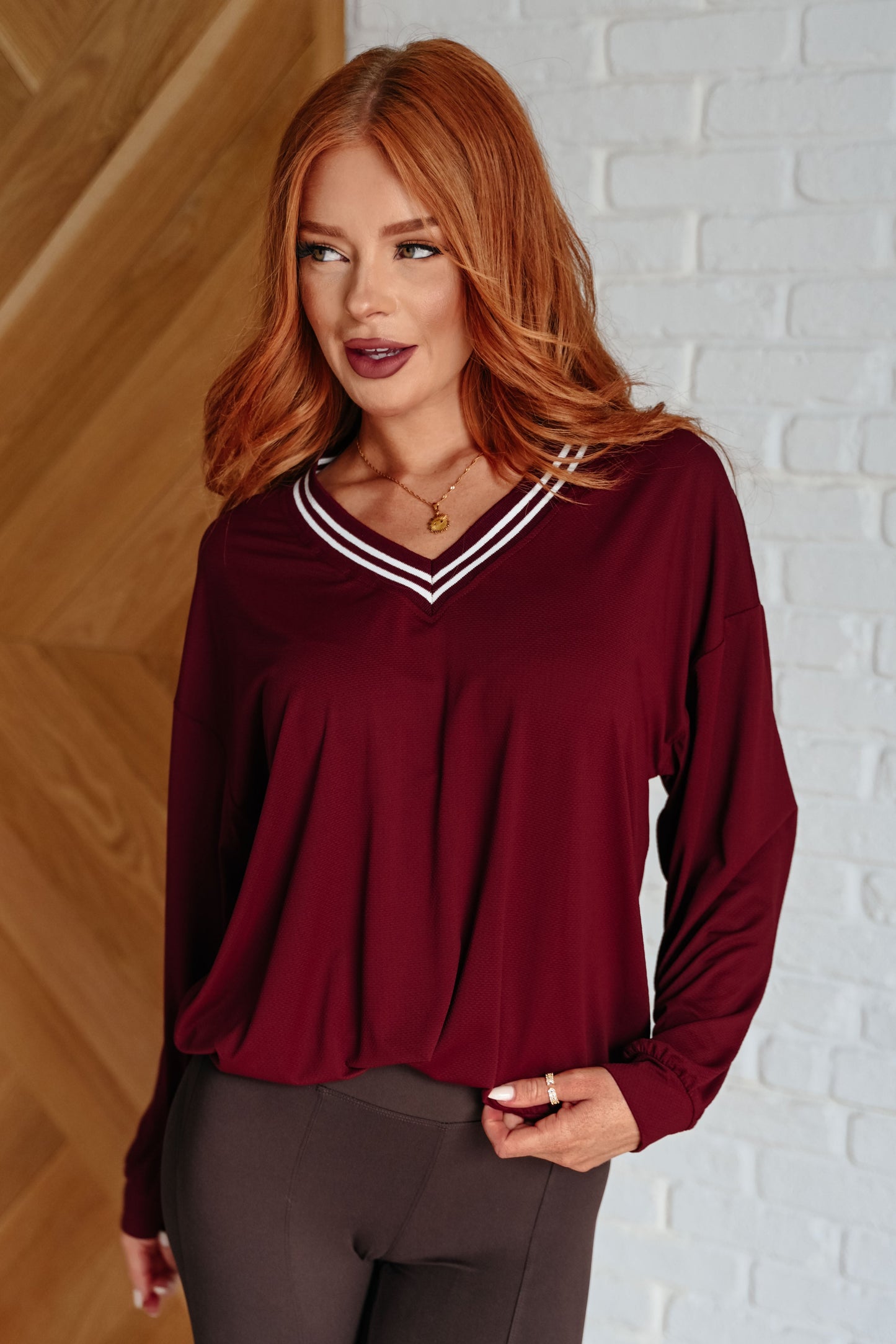 Bruna | All Out Comfort V-neck sweater in Red Merlot