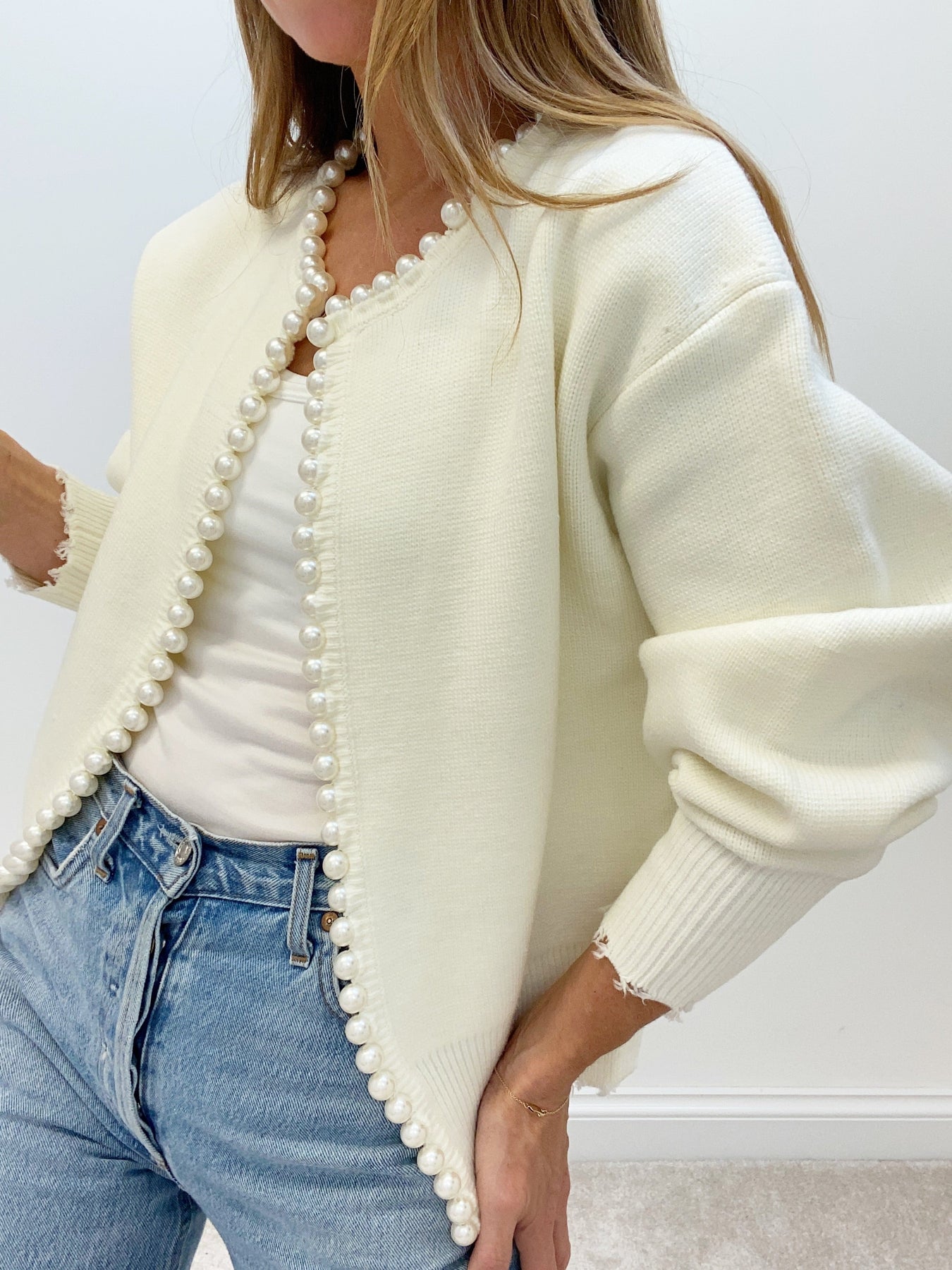 Belén | Beaded cardigan with ripped hem