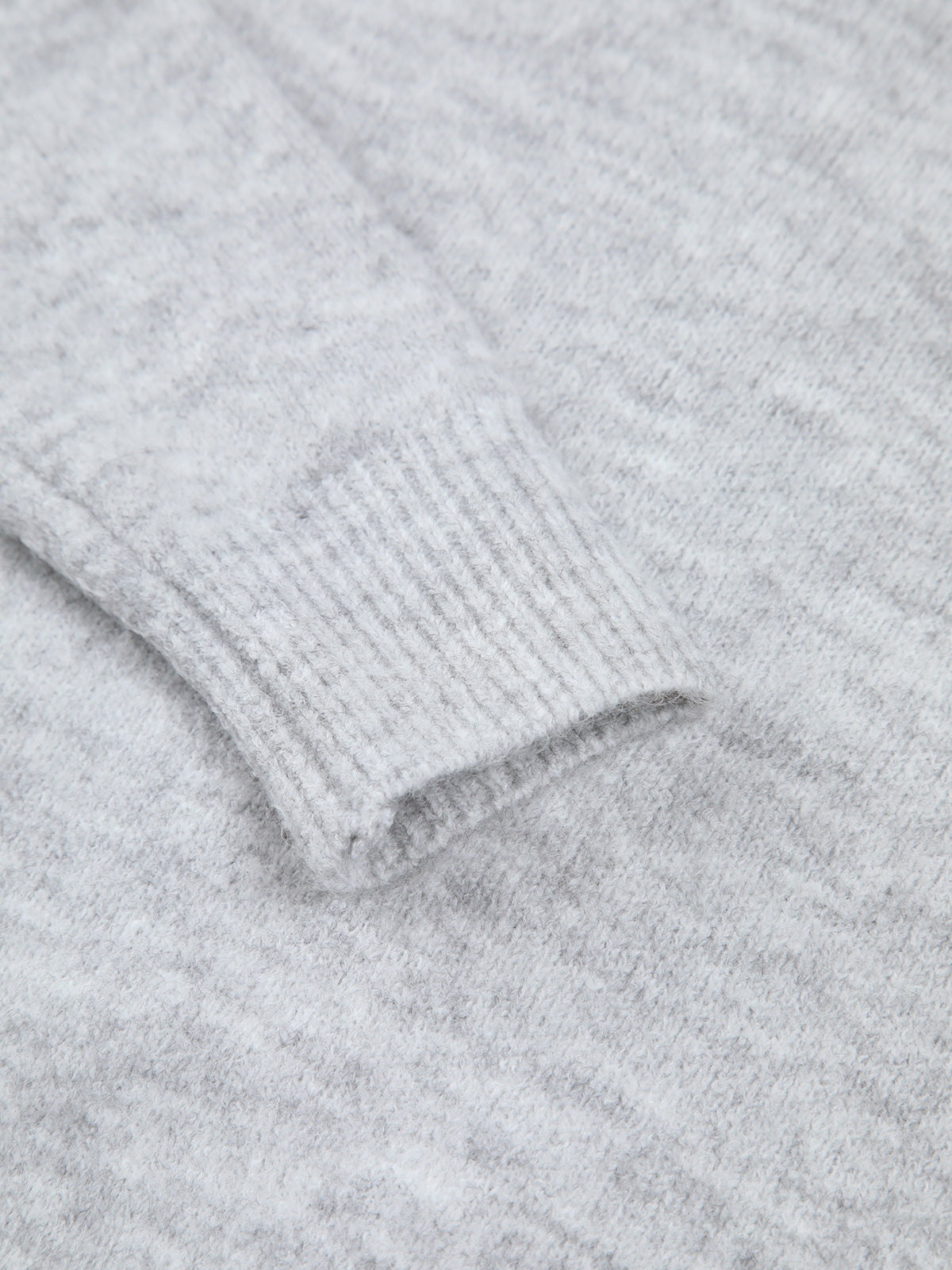 Tatjana | Asymmetrical one-shoulder sweater