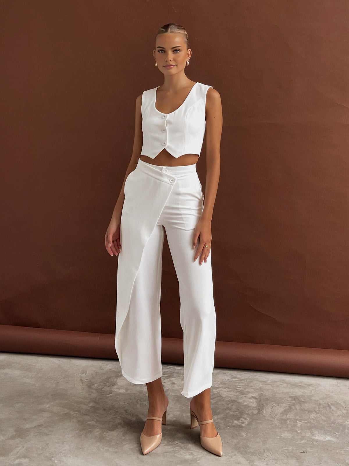 Sidney® | Elegant Trouser Set With An Asymmetrical Cut