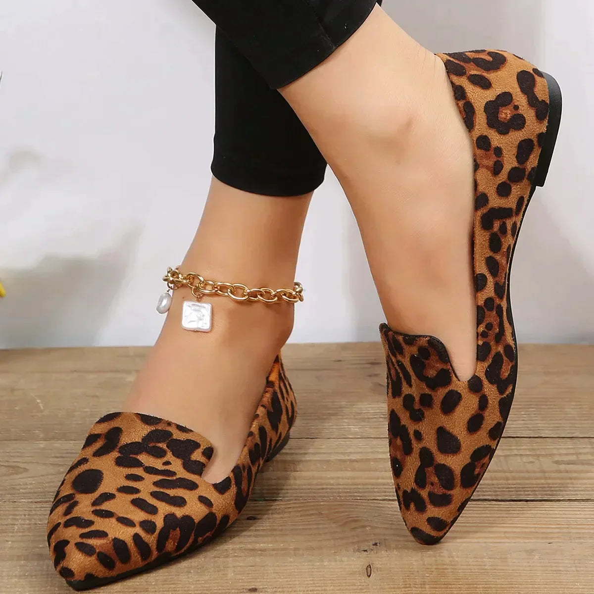 Marietta® | Leopard Pointy Toe Loafers