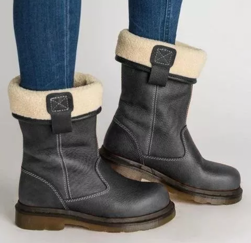 Sara | Fashionable and supportive orthopedic boots.