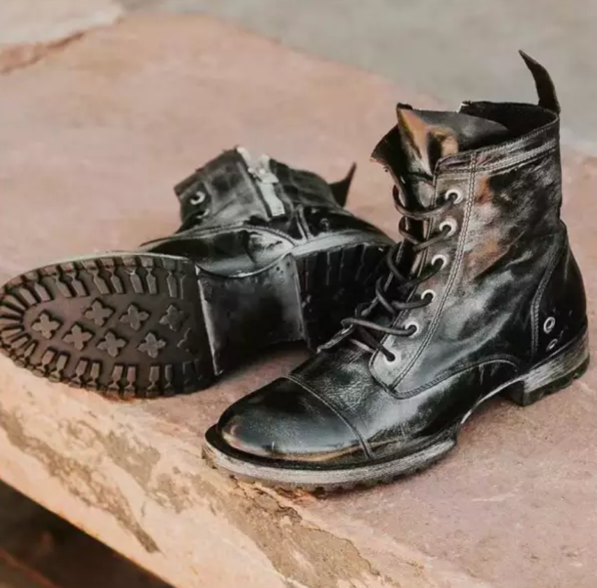 Keira | Casual and supportive orthopedic boots.