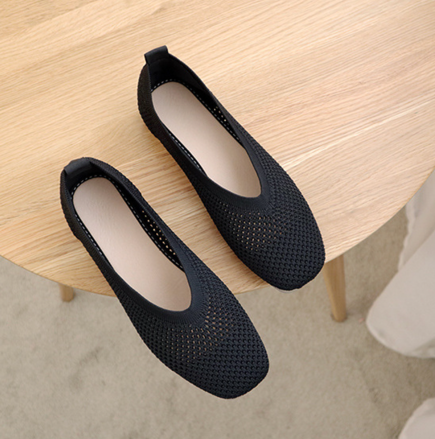 Meredith® | Breathable Shoes With Low Heels And Correction Function