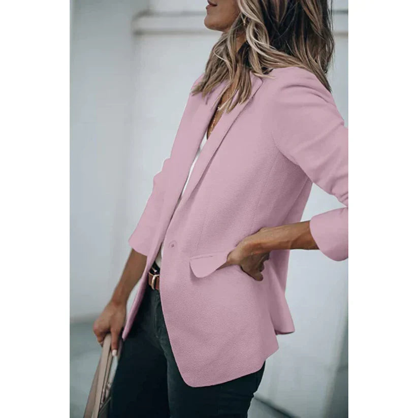 Yamila | Modern and fashionable winter clothing item
