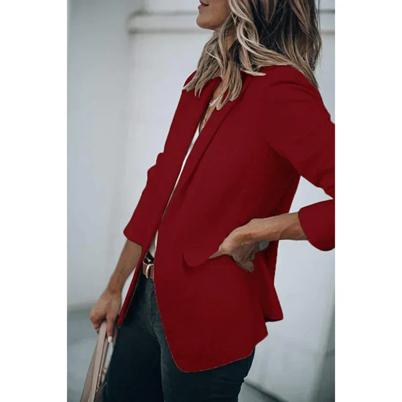 Reina | Modern and fashionable winter clothing item