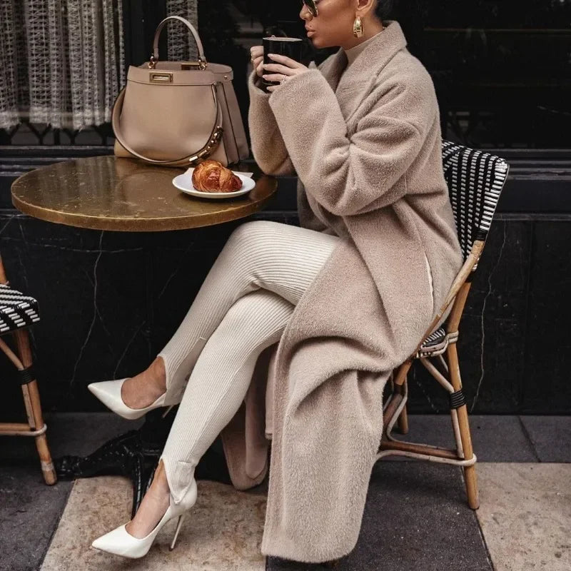 Giovanna | Long-sleeved coat with lapels