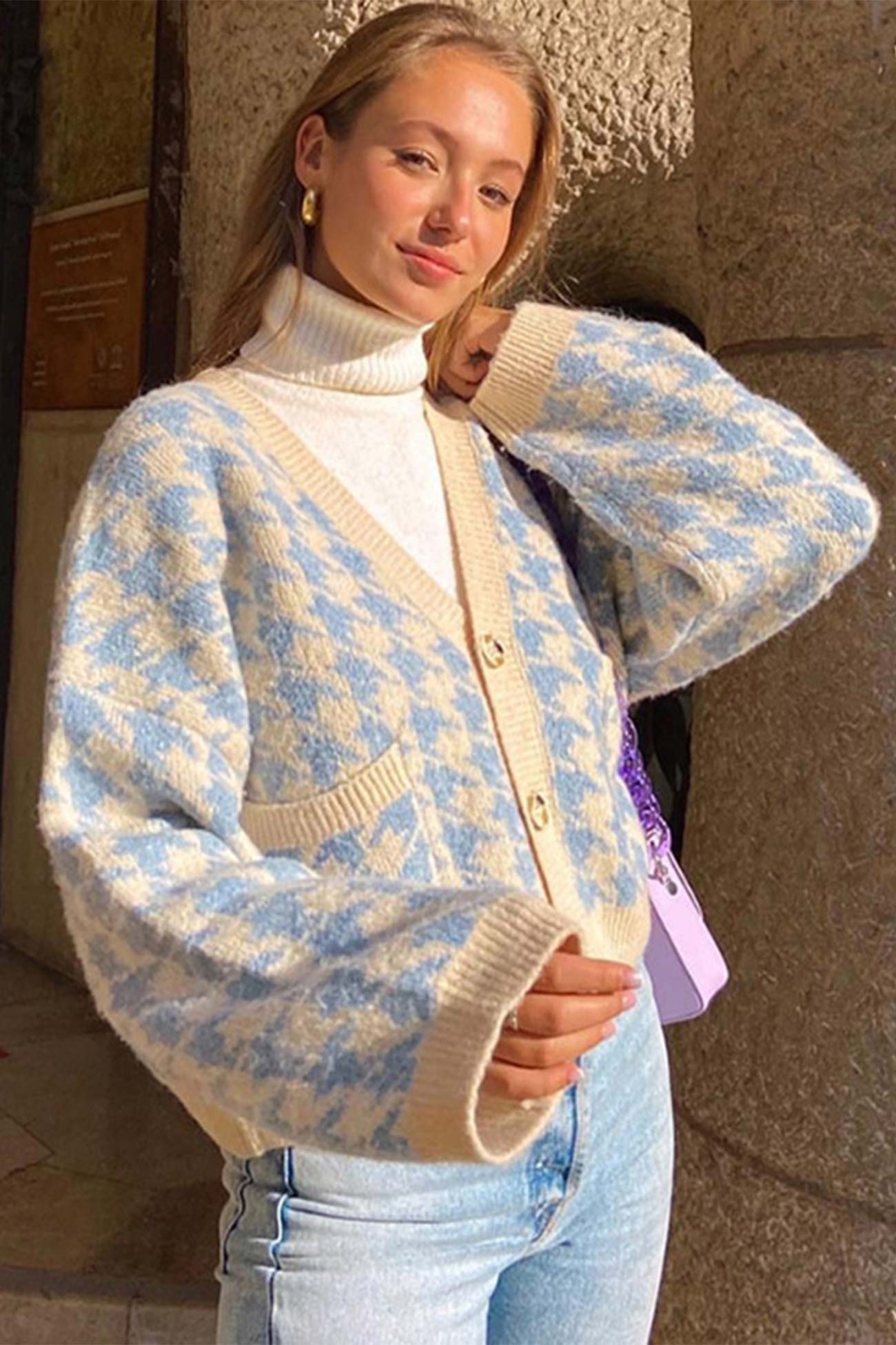 Laura | Blue V-neck pied de poule cardigan