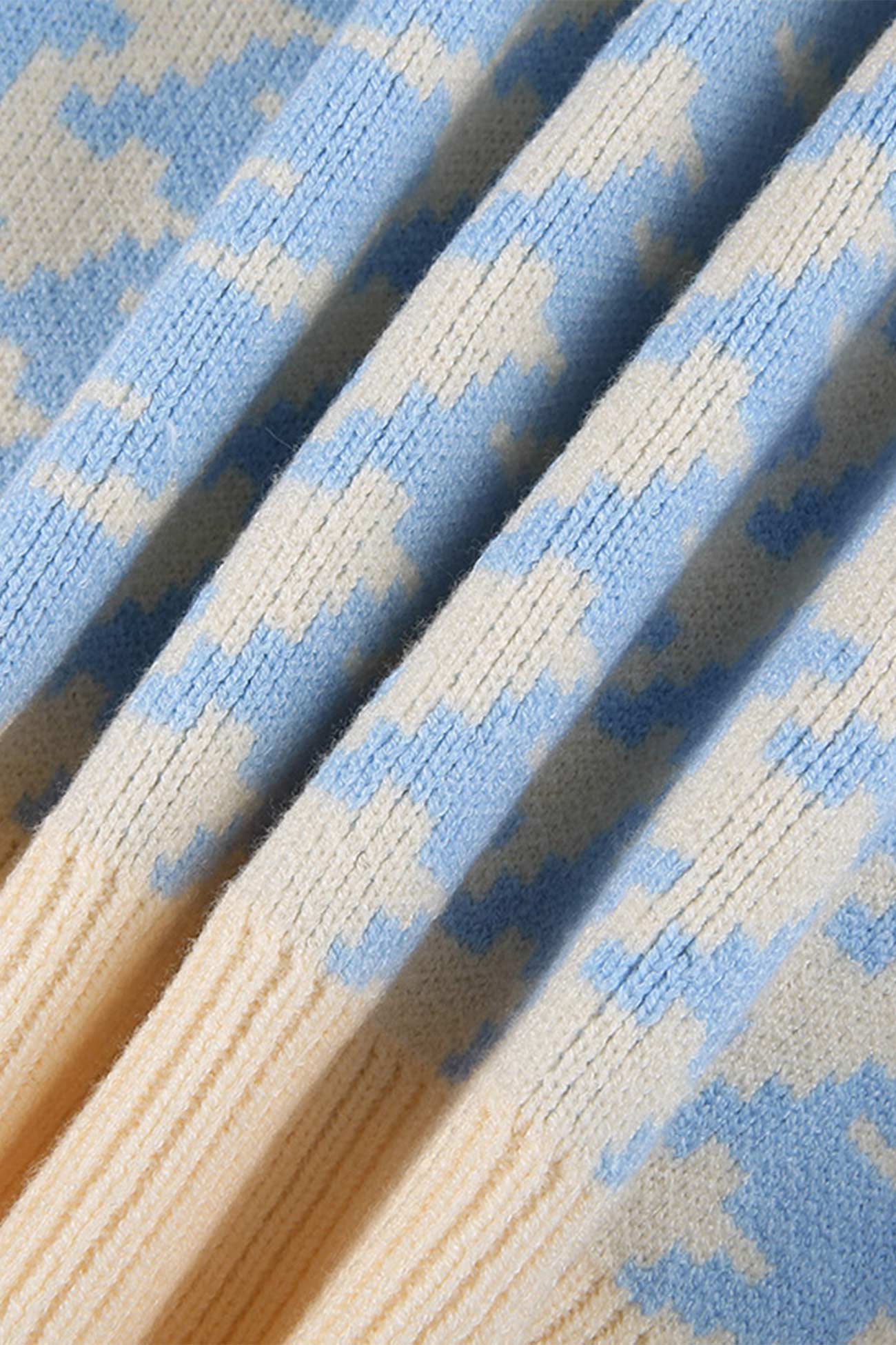 Laura | Blue V-neck pied de poule cardigan