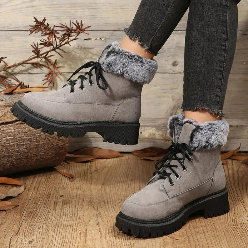 Yadira | Supportive and stylish orthopedic boots
