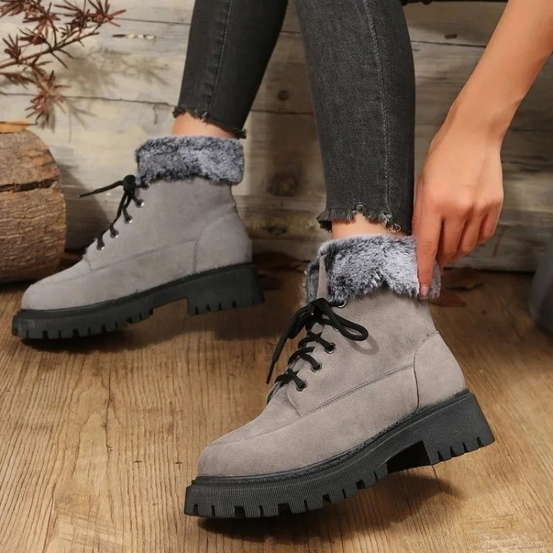 Yadira | Supportive and stylish orthopedic boots