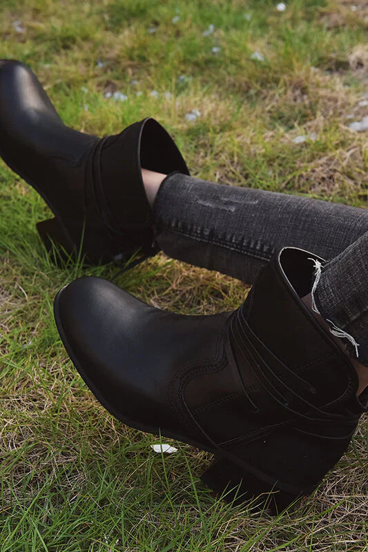 Hortensia | Supportive and fashionable orthopedic footwear