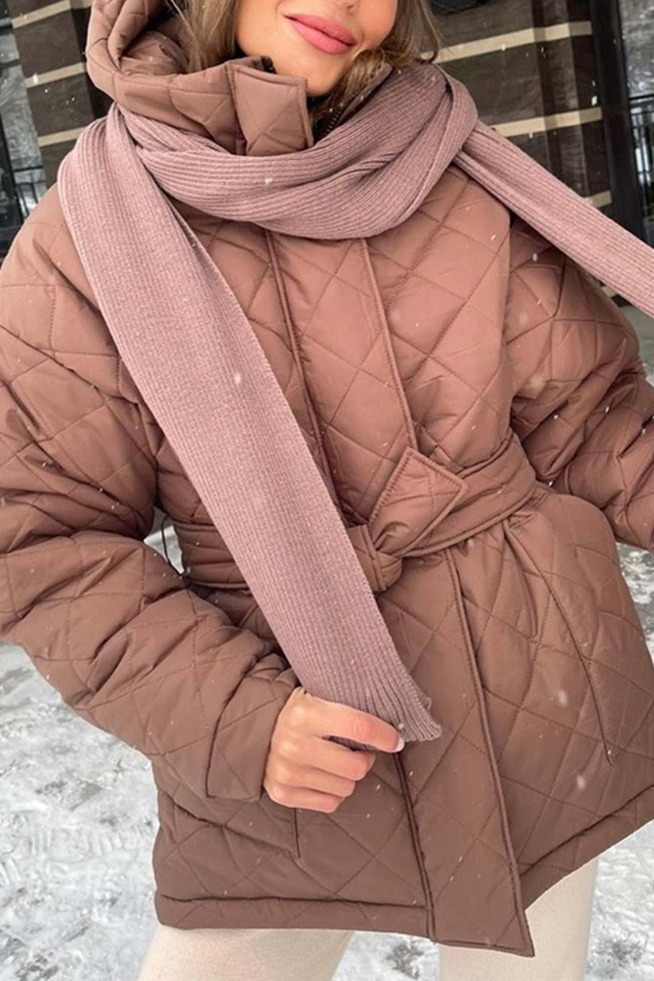 Ramona | Quilted jacket with hood and pocket belt