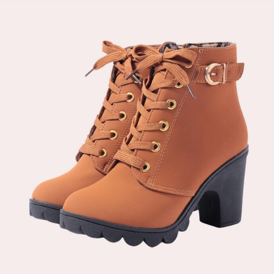 Elena | Custom-made, supportive orthopedic boots